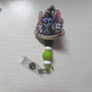 Stitch Badge Reel with Green Beads